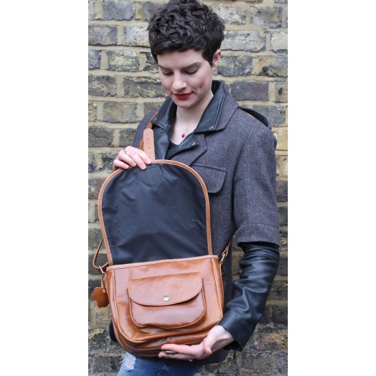 Isabelle Saddle Bag Tan Smooth Medium